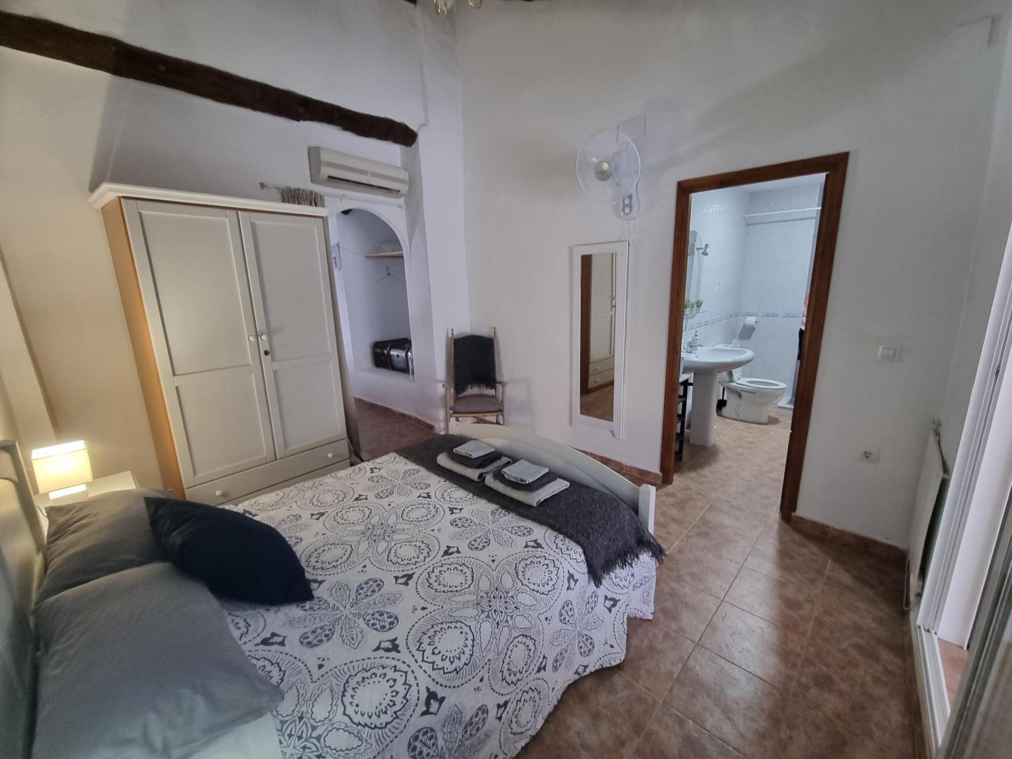 Casa Arriba Village House In Zarra Bagian luar foto